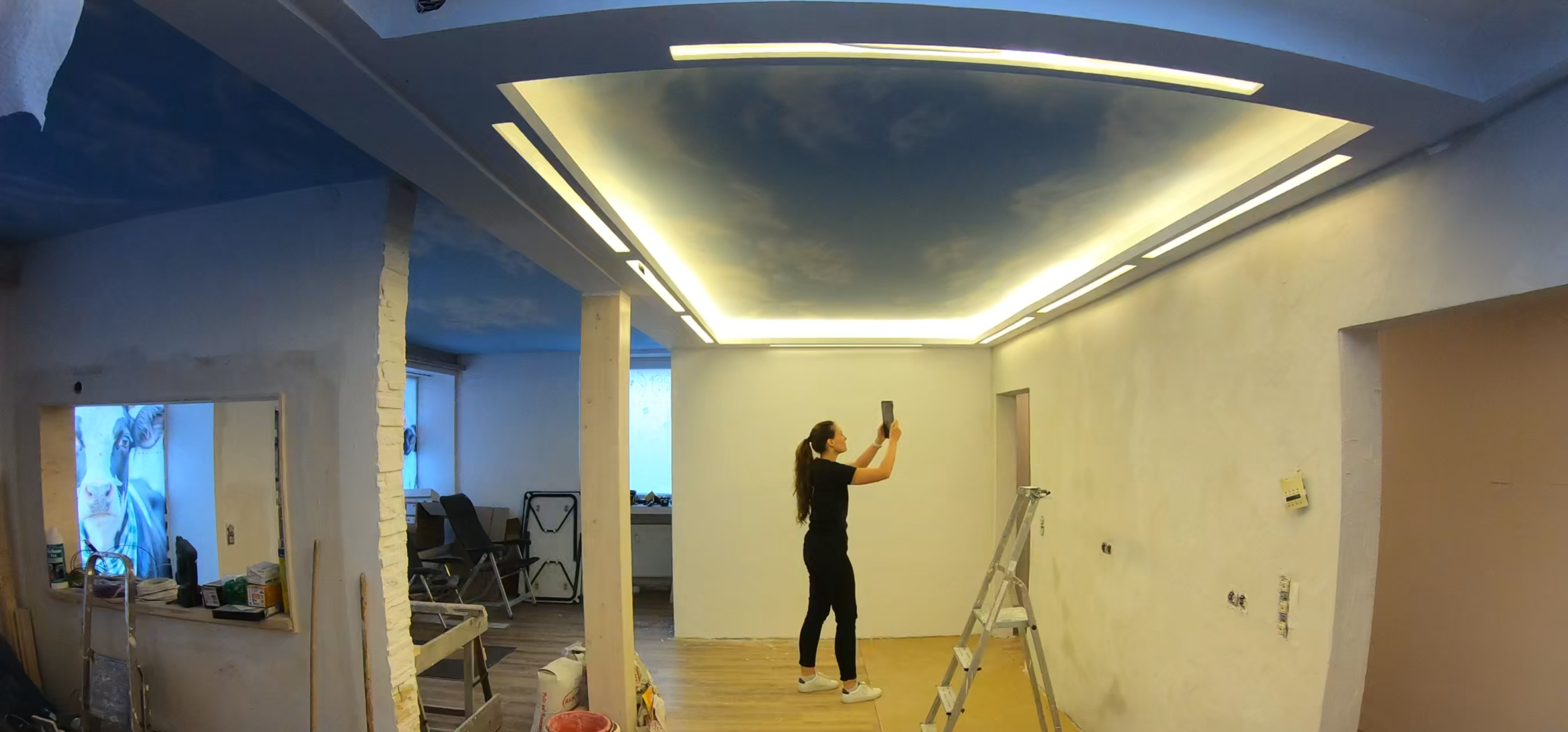 3D scanning showcase, showing a person scanning an as-built renovation construction site with an iPad Pro and using 3D reality capture app MAVO 3D